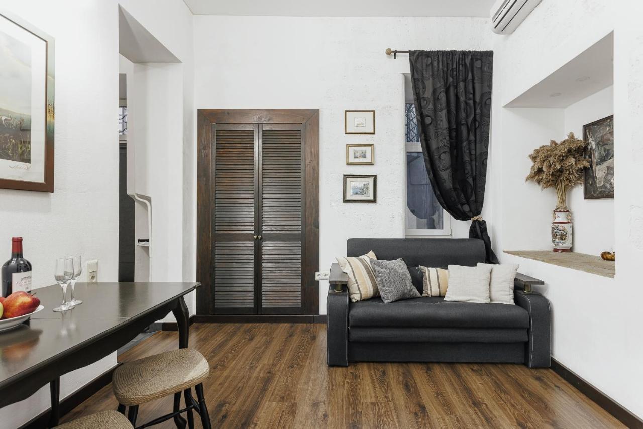 Center Sea Pearl Apartment Odesa Exterior photo